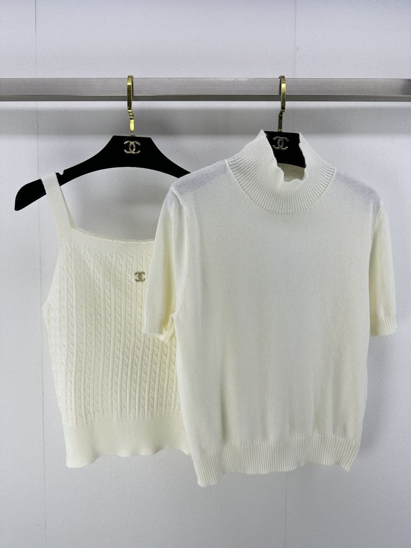 Chanel T-Shirts